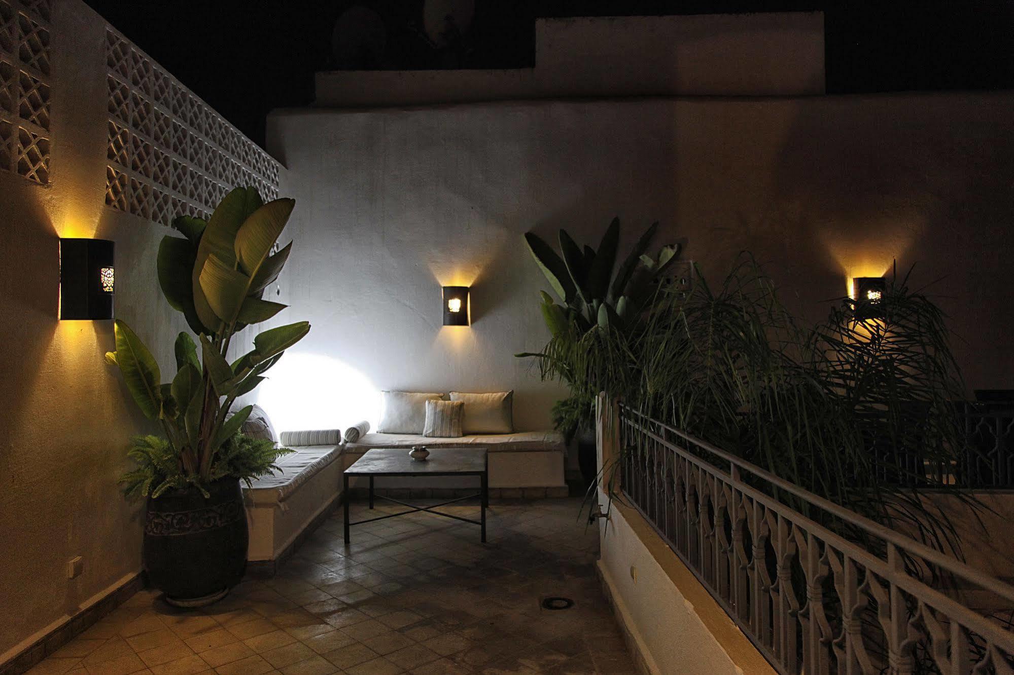 Riad Dar Zen Rabat Buitenkant foto